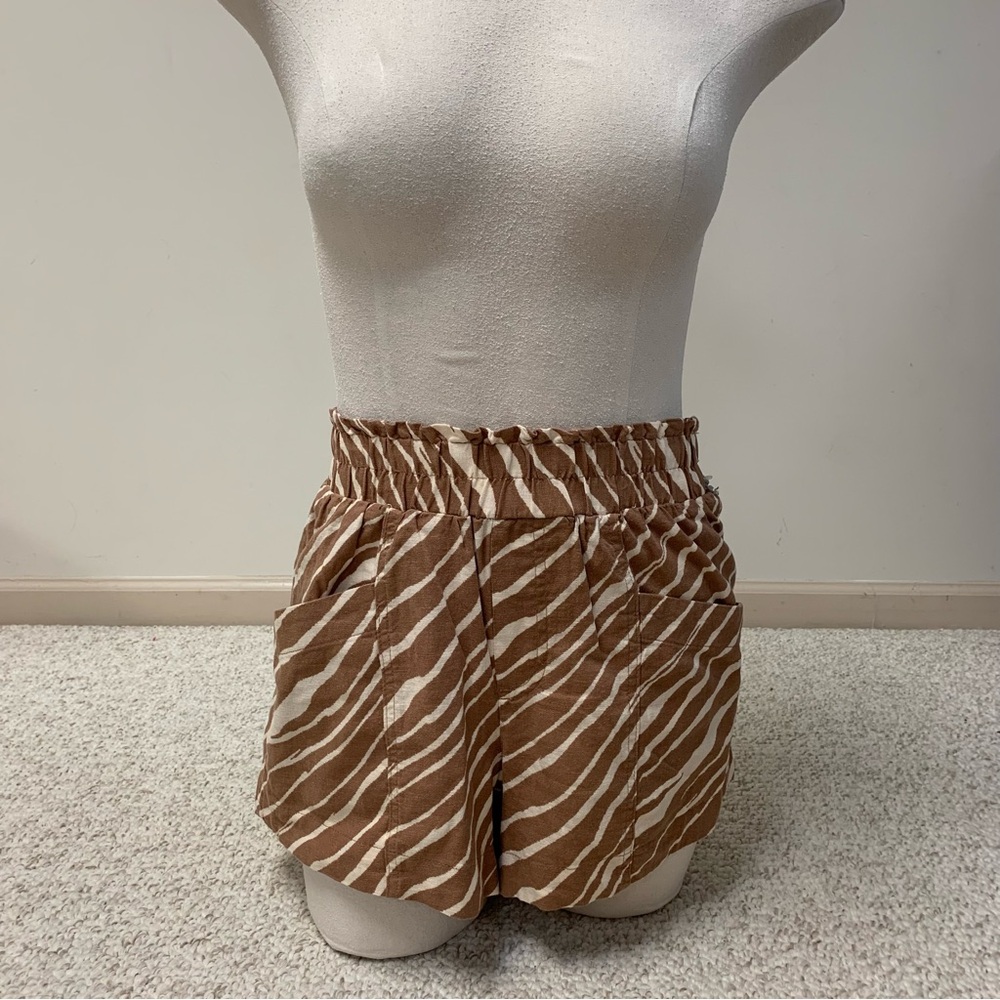 NWT Brown Tiger Print Shorts